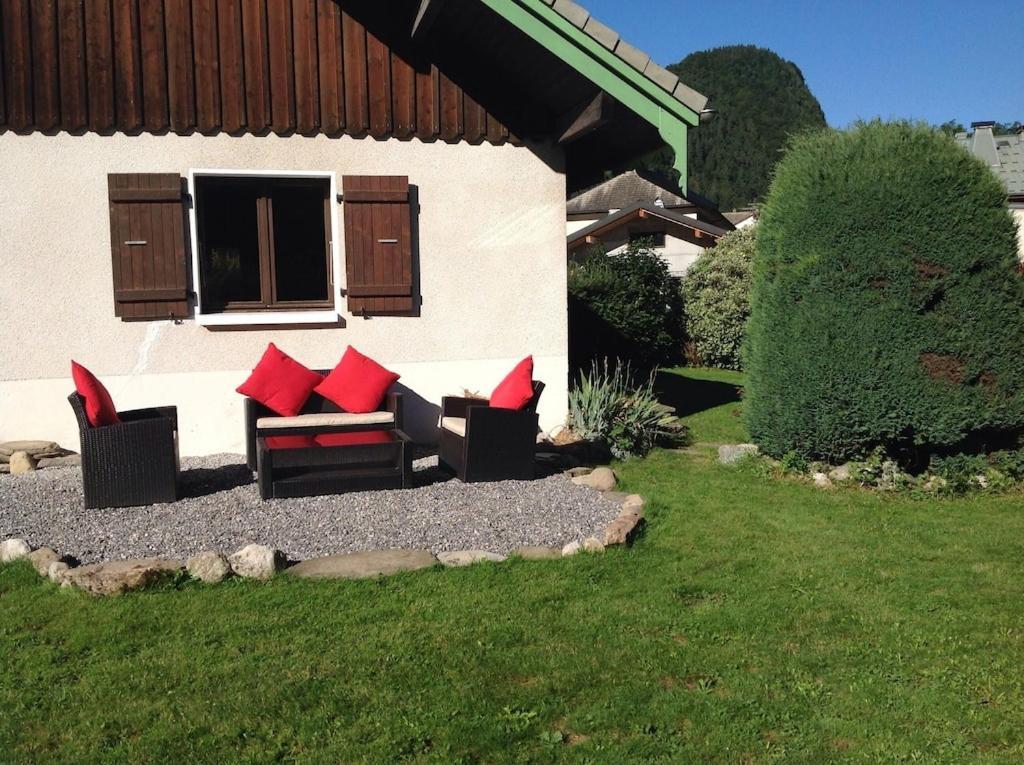 Spacious Ski Chalet In Traditional French Village, Sleeps 8, Four Star With Fibre Broadband Abondance Bagian luar foto