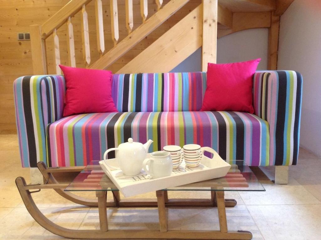 Spacious Ski Chalet In Traditional French Village, Sleeps 8, Four Star With Fibre Broadband Abondance Bagian luar foto