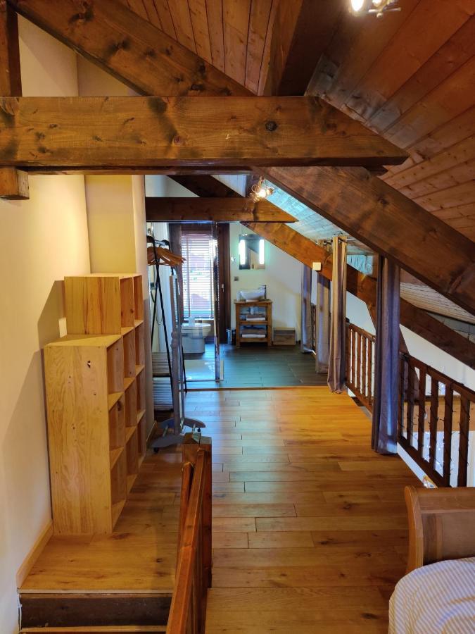Spacious Ski Chalet In Traditional French Village, Sleeps 8, Four Star With Fibre Broadband Abondance Bagian luar foto