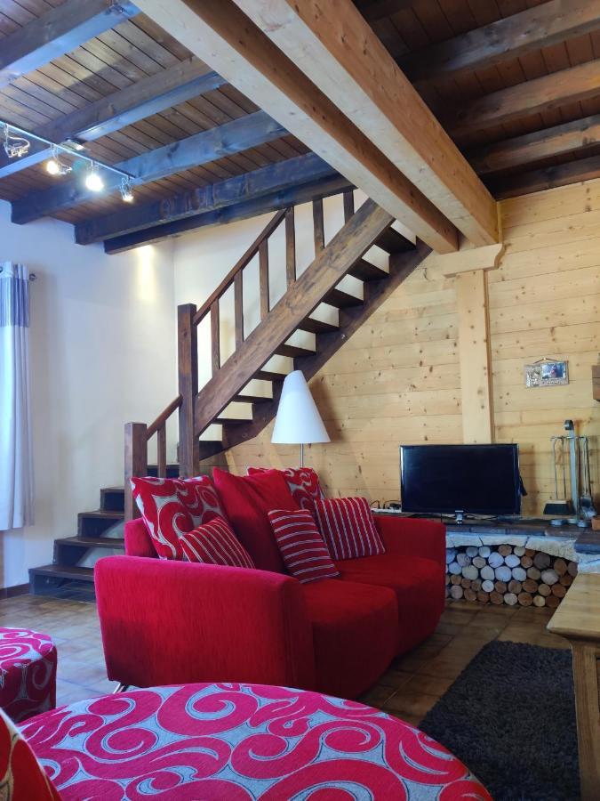 Spacious Ski Chalet In Traditional French Village, Sleeps 8, Four Star With Fibre Broadband Abondance Bagian luar foto